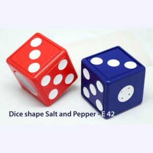 E42 – Dice Shape Salt & Pepper